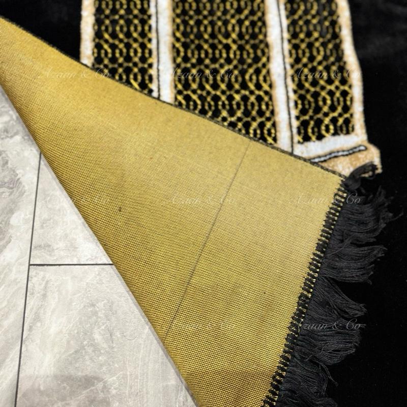 Maqam e Ibrahim Soft Prayer Mat