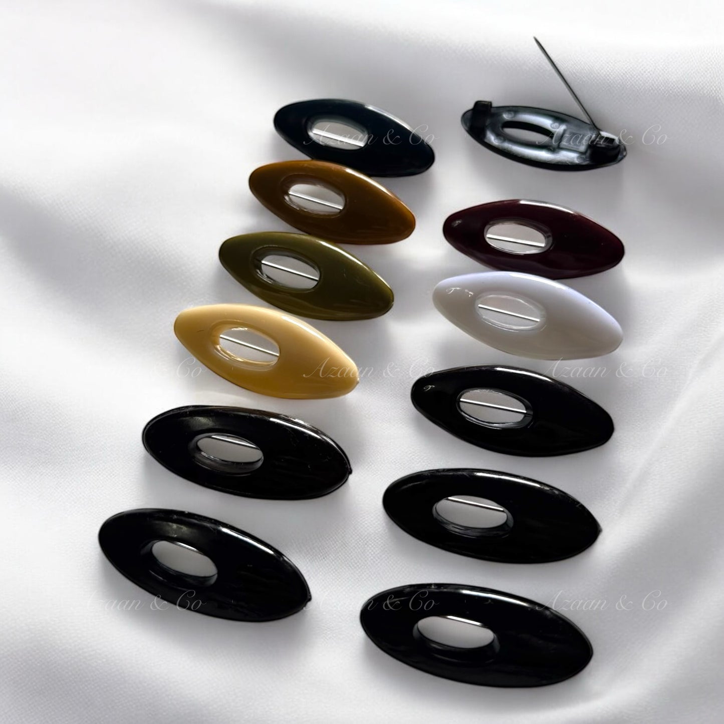 12x Multicolour Oval Plastic Safety Pins