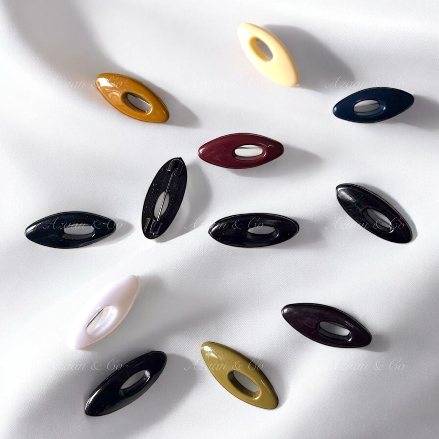 12x Multicolour Oval Plastic Safety Pins