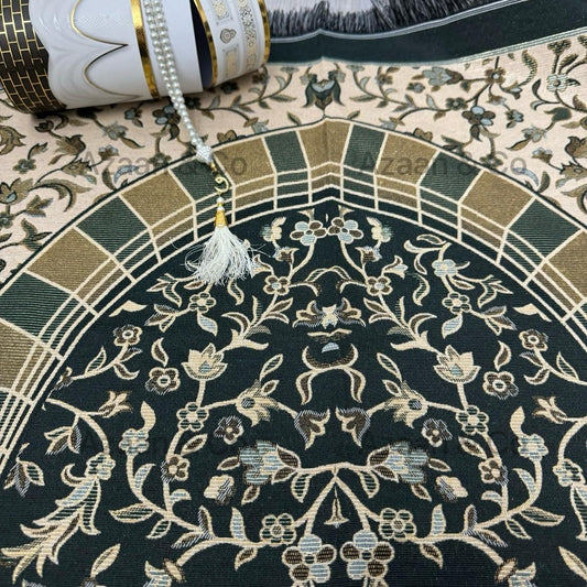 Kaaba Box Gift Set Floral Prayer Mat & Tasbeeh