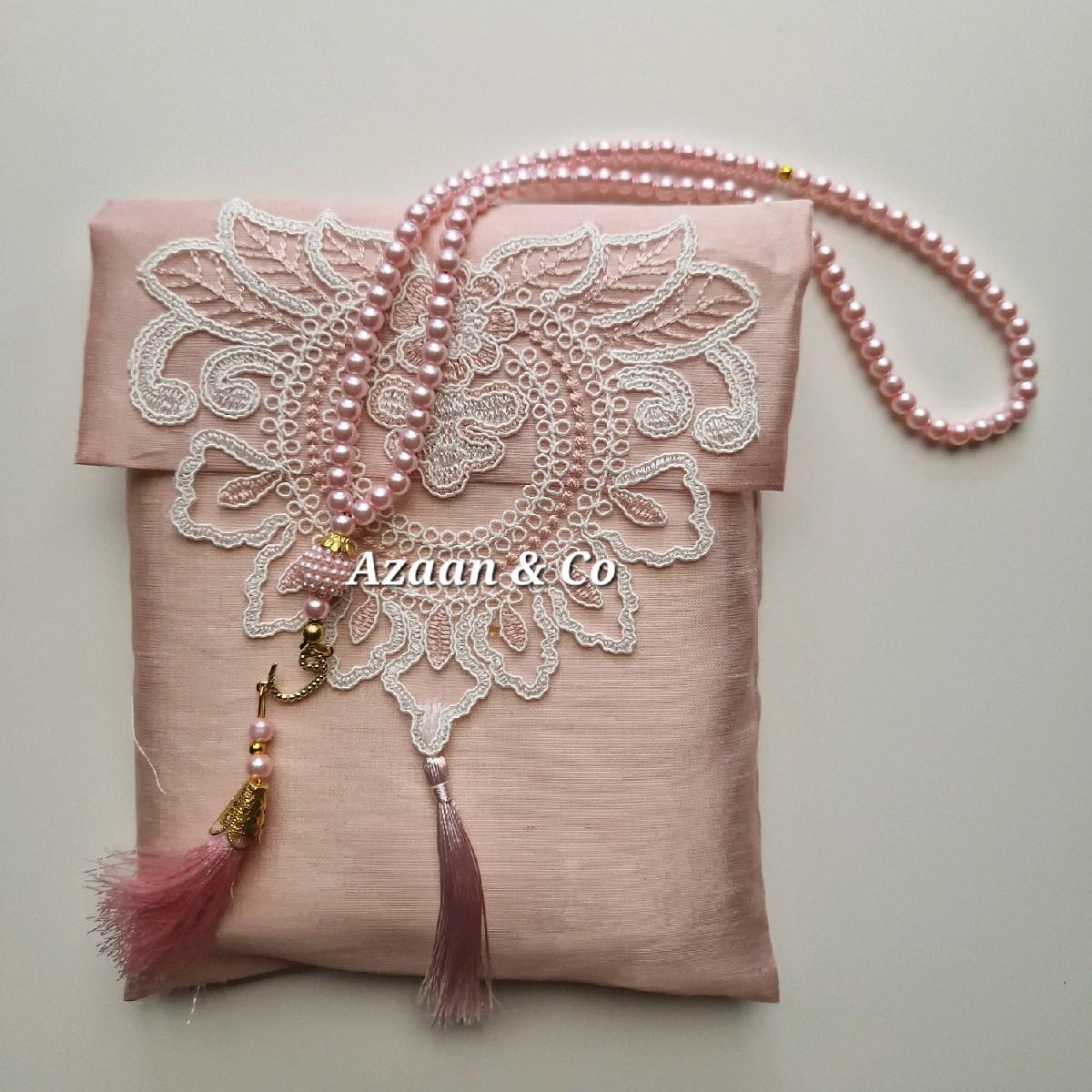 Lace Travel Prayer Mat & Tasbeeh Set – photo 3