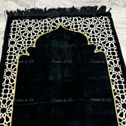 Soft Prayer Mat, 3x Skull Caps & Tabseeh Gift Set