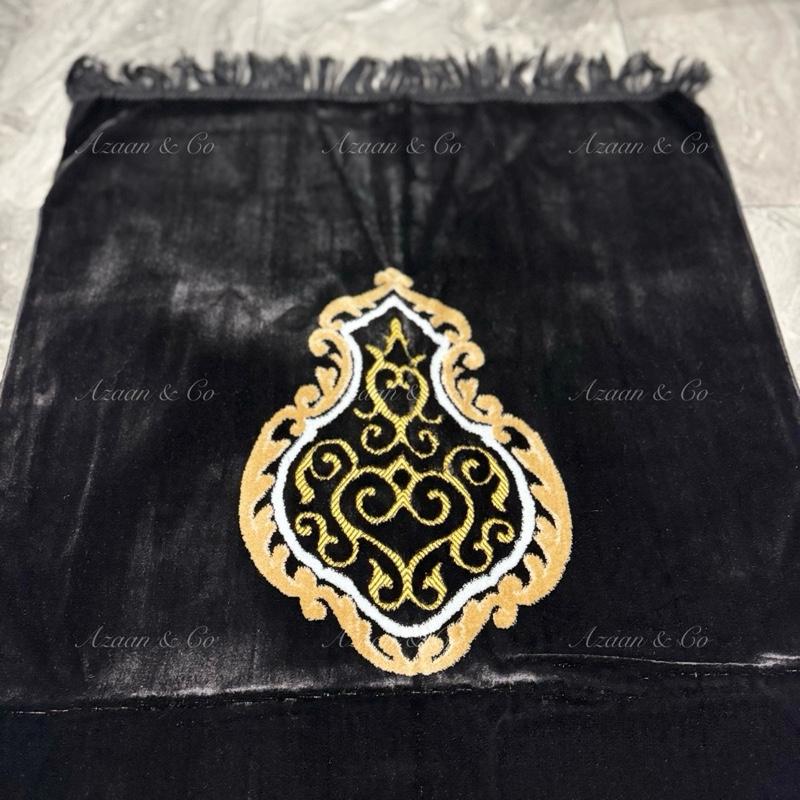 Kaaba Door Pattern Soft Prayer Mat