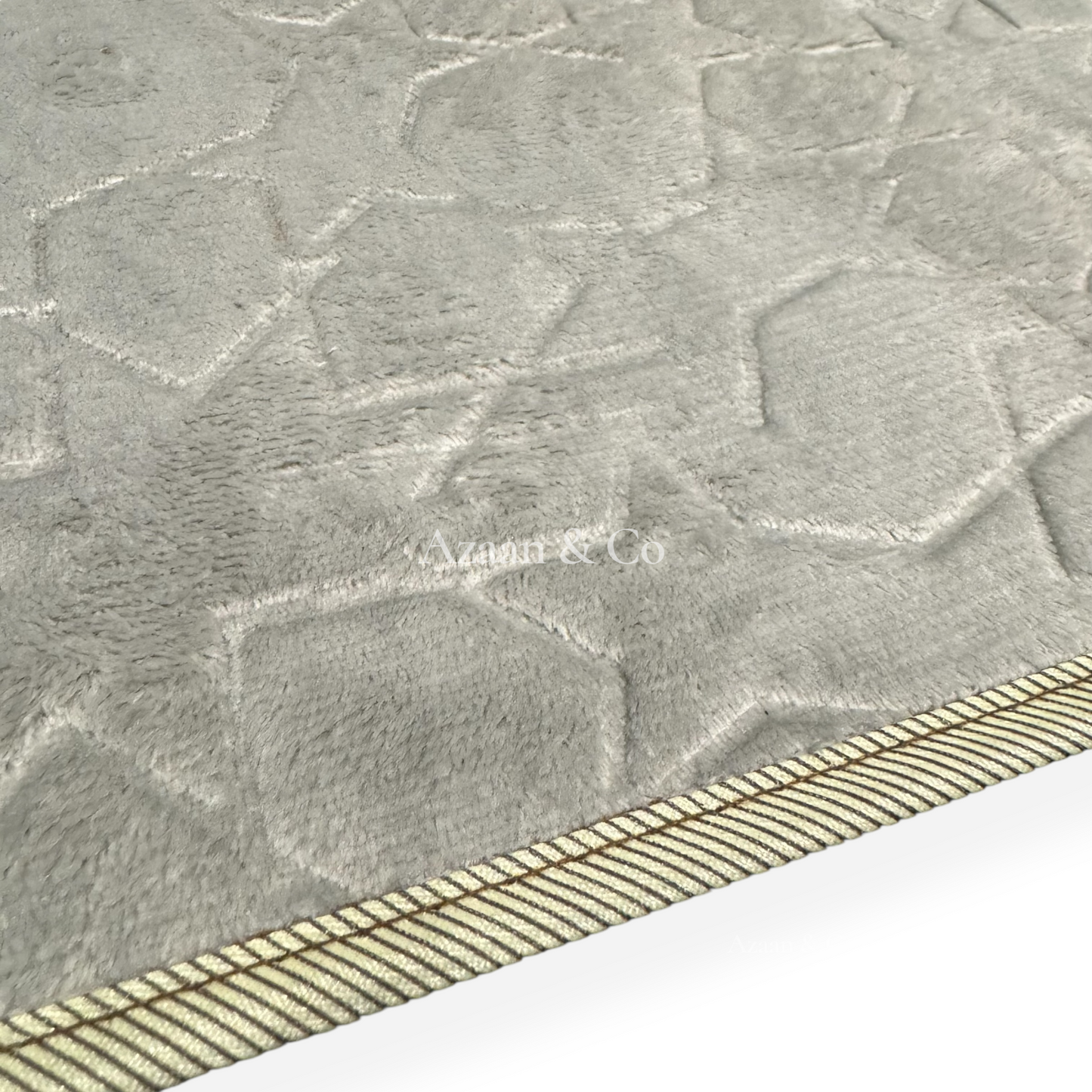 Folding Prayer Mat Janamaz Salah Rug 42x21 Inch Recline Backrest Padded Back Support with Seat Suitable for Outdoor Use Hajj Ummrah Travel Gift Ramadan Eid